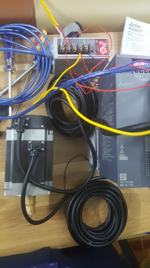 HƯỚNG DẪN TEST JOG SERVO MITSUBISHI MR-JE-70A HƯỚNG DẪN TEST JOG SERVO MITSUBISHI MR-JE-70A