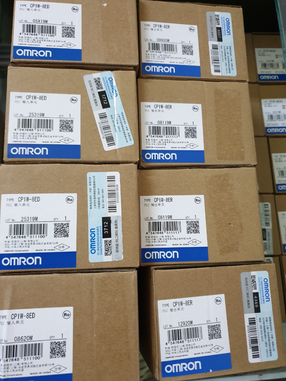 OMRON CP1W-8ER