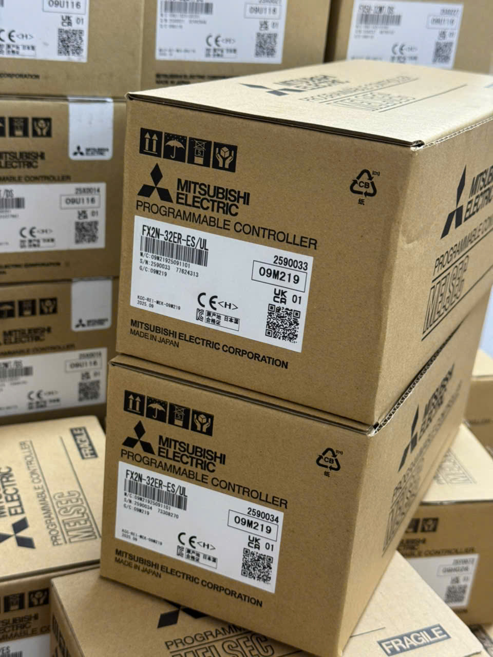 MÔ ĐUN I/O MITSUBISHI FX2N-32ER-ES/UL