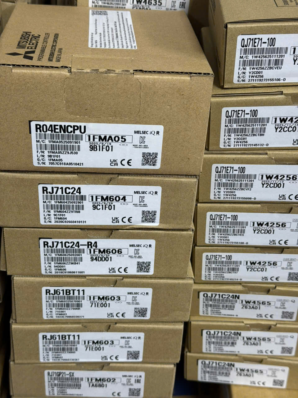 CPU MÔ ĐUN MITSUBISHI R04ENCPU