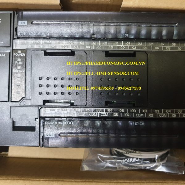 PLC Omron CP1L-M40DR-D