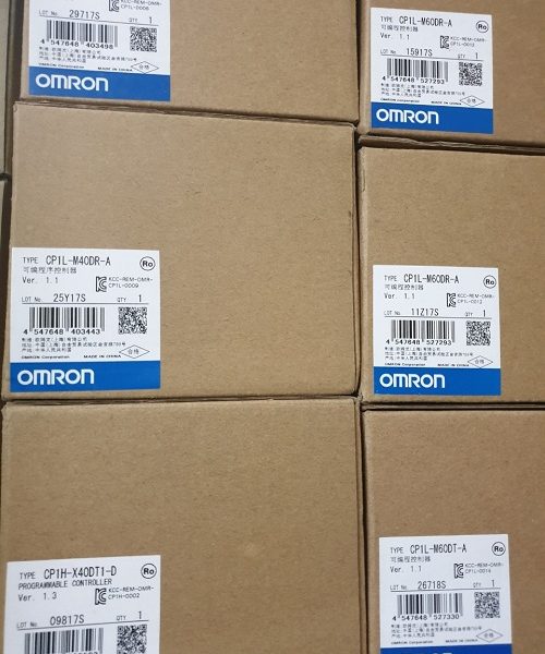 PLC Omron CP1L-L20DT-D