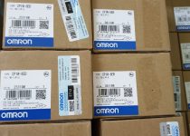 OMRON CP1W-8ER