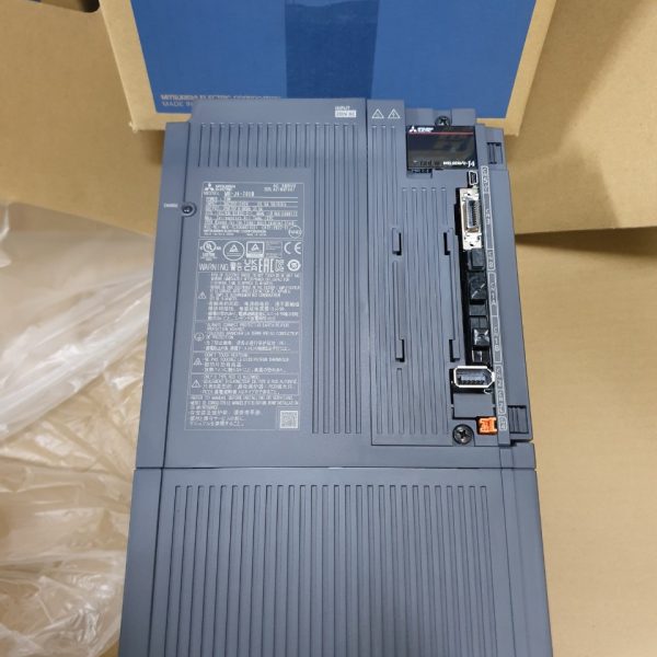 MR-J4-700B SERVO MITSUBISHI 7KW MR-J4-700B SERVO MITSUBISHI 7KW