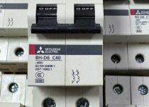 CẦU DAO ĐIỆN BH-D6 2P 40A TYPE C N