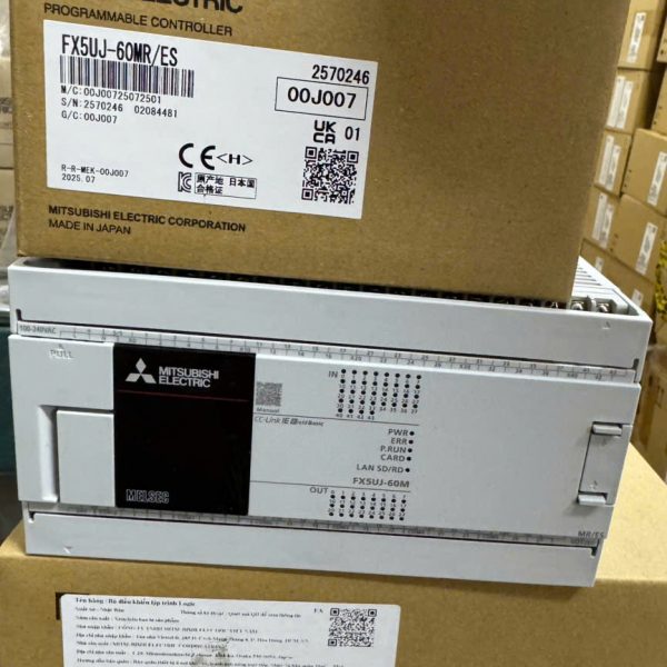 PLC FX5UJ-60MR/ES