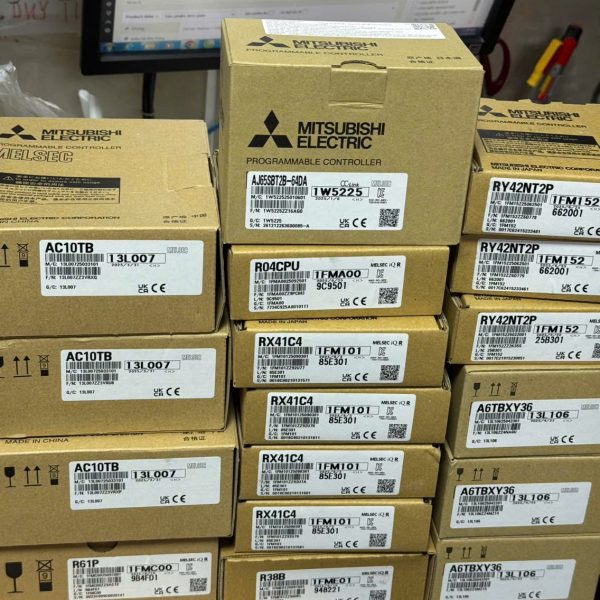 MÔ ĐUN IO MITSUBISHI AJ65SBT2B-64DA MÔ ĐUN I/O MITSUBISHI AJ65SBT2B-64DA