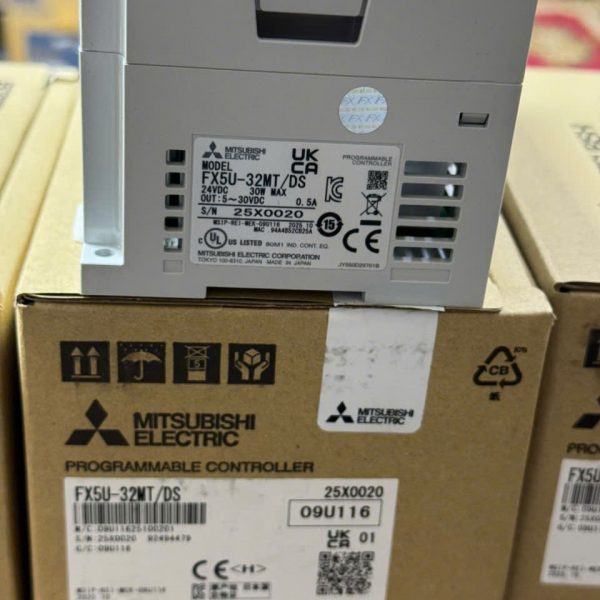 PLC FX5U-32MT/DS PLC FX5U-32MT/DS