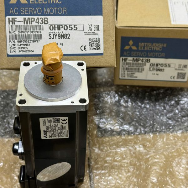 MOTOR SERVO MITSUBISHI HF-MP43B MOTOR SERVO MITSUBISHI HF-MP43B